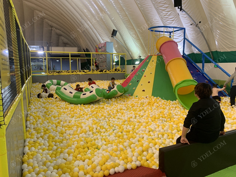 球池區域展示